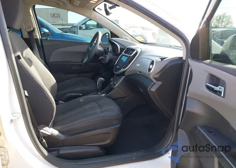 2017 Chevrolet Sonic Lt Auto из США, поврежденный, VIN 1G1JD5SBXH4178144